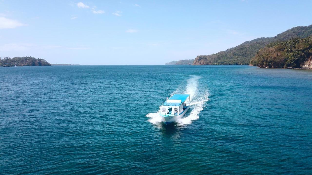White Sands Beach Resort Lembeh Bitung Exterior foto